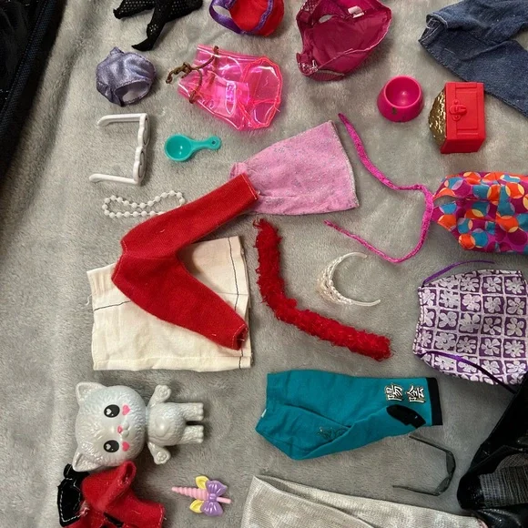 Vintage Barbie other Doll Clothes Pants Shirts Dresses Accessories Lot - Picture 5 of 7